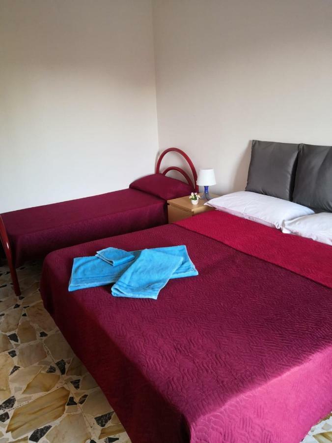 Bed and Breakfast Acimaremonti Ачиреале Экстерьер фото